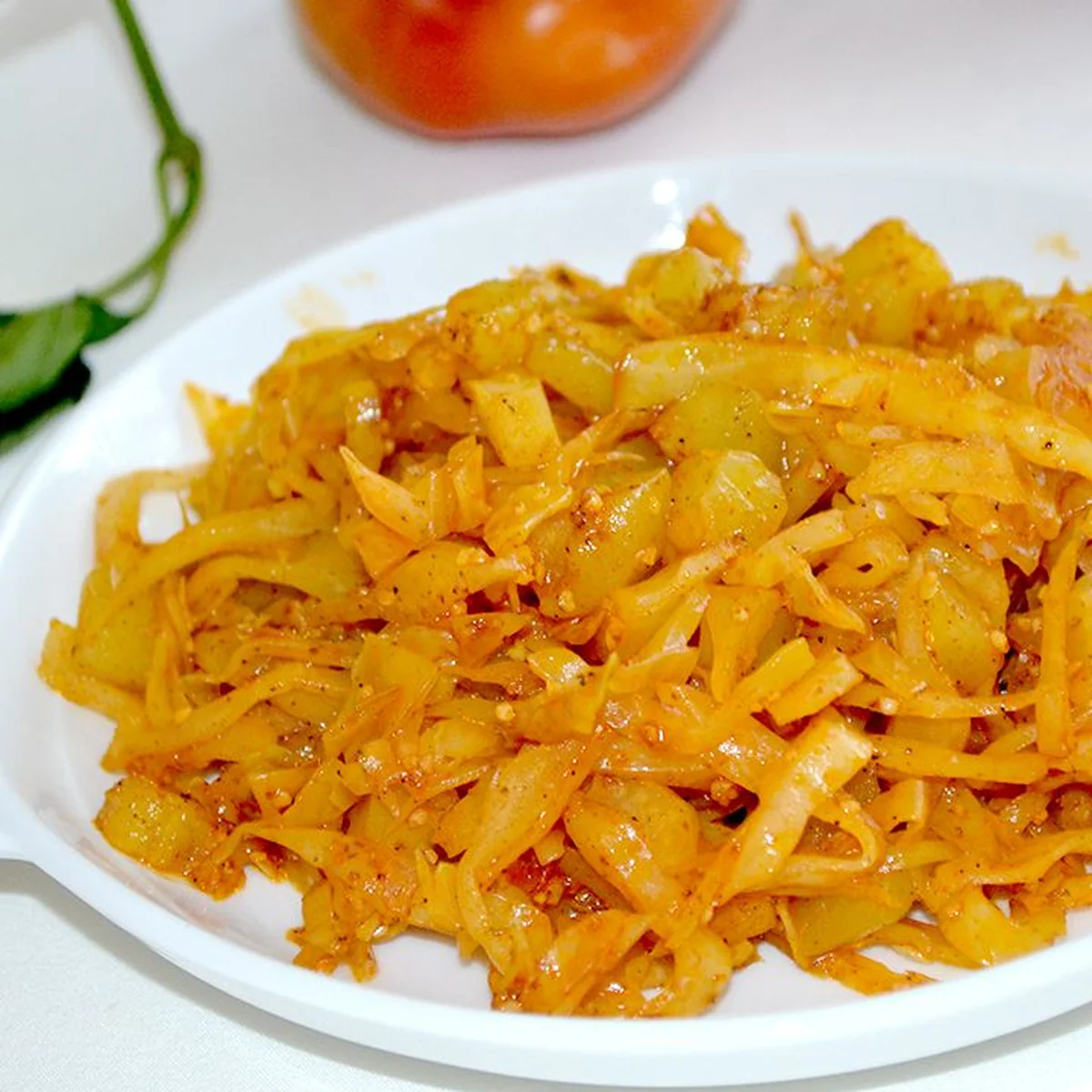 Капуста, тушёная с кабачками