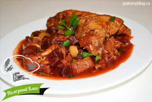 Курица тушёная с кабачками | Готовая