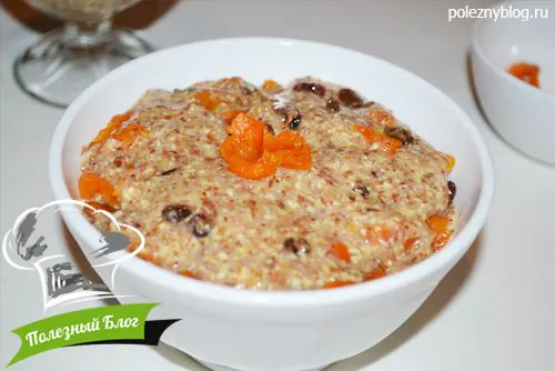 Льняная каша с хурмой, изюмом и курагой | Готовая