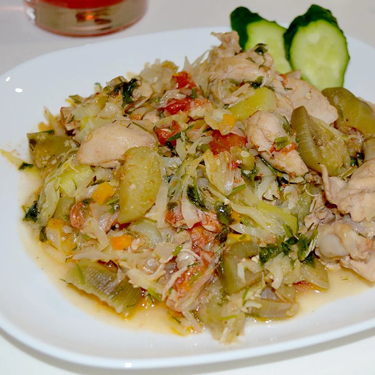 Овощное рагу с курицей без соли