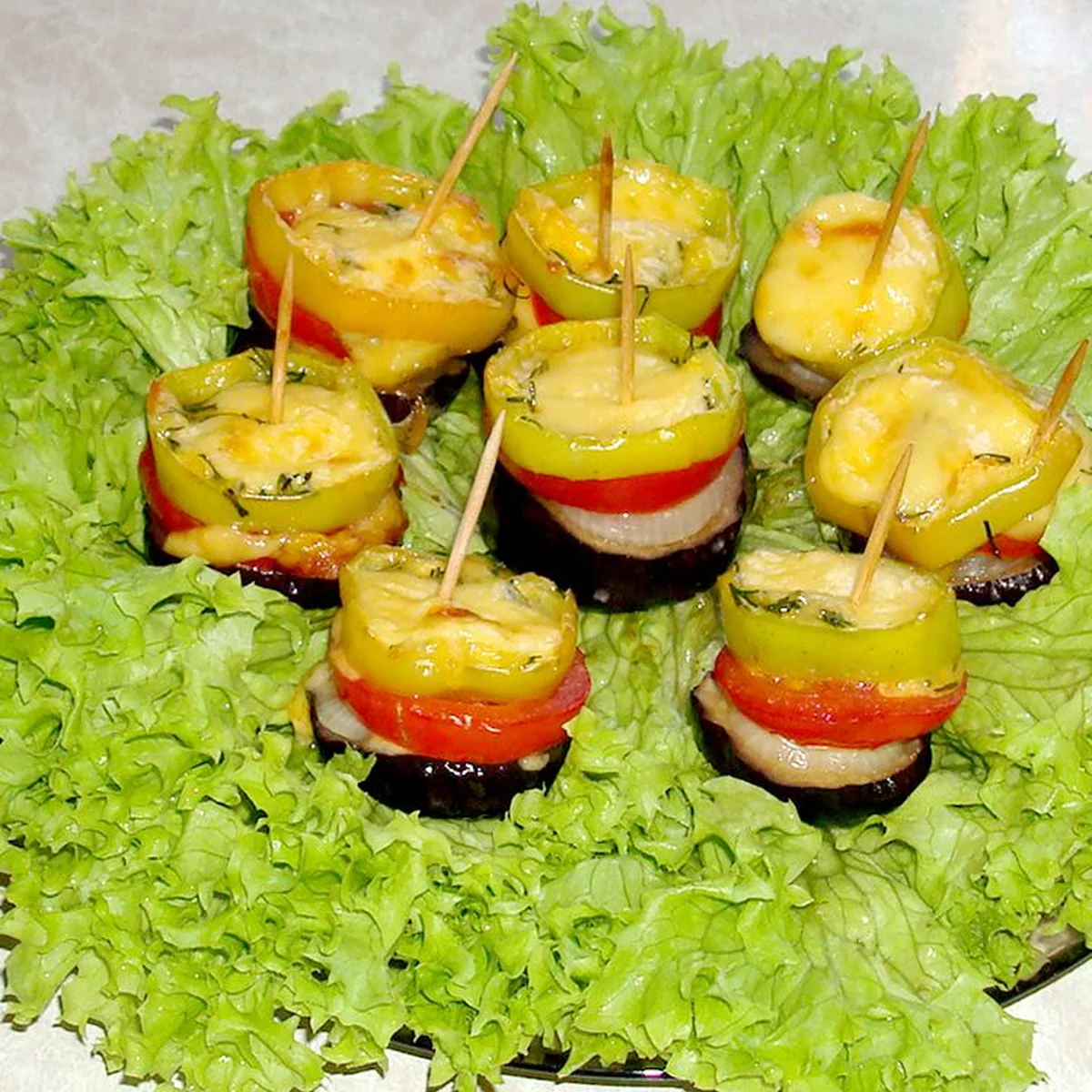 Печёные башенки с баклажанами