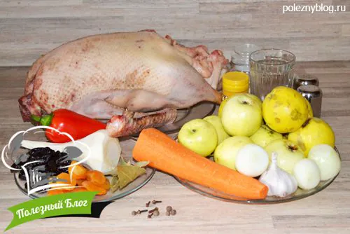Рождественский гусь с яблоками | Ингредиенты