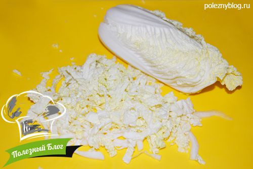 Полезный Блог - Салат из пекинской капусты, моркови, помидора и перца - Шаг 1
