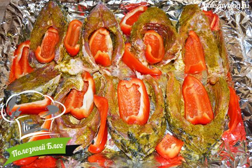 Сазан, запечённый в духовке с овощами | Шаг 6