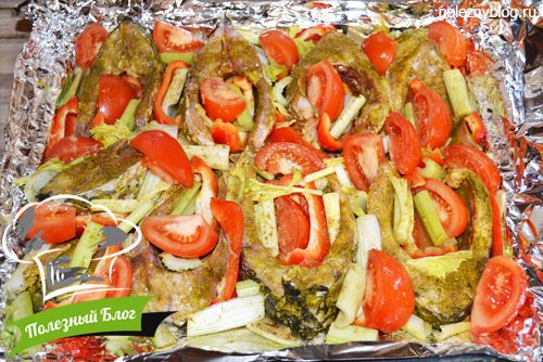 Сазан, запечённый в духовке с овощами | Шаг 10